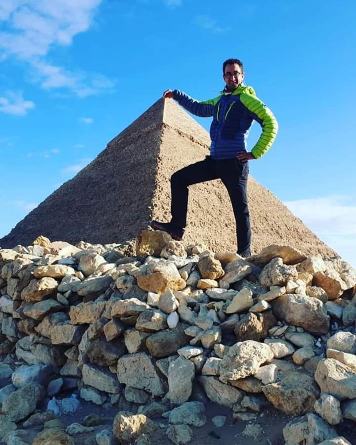 Хостел H100 Pyramids View Giza Экстерьер фото